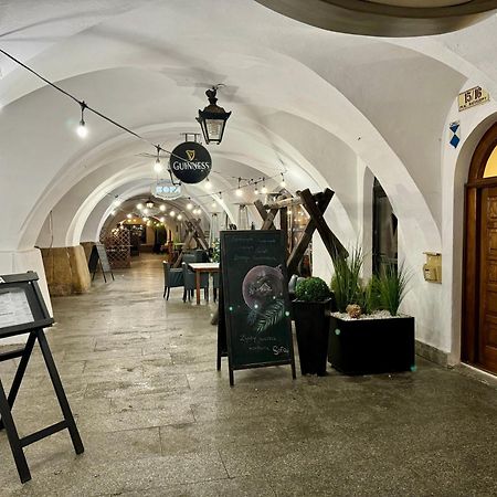 Apartement Starowka Jelenia Góra Exteriör bild