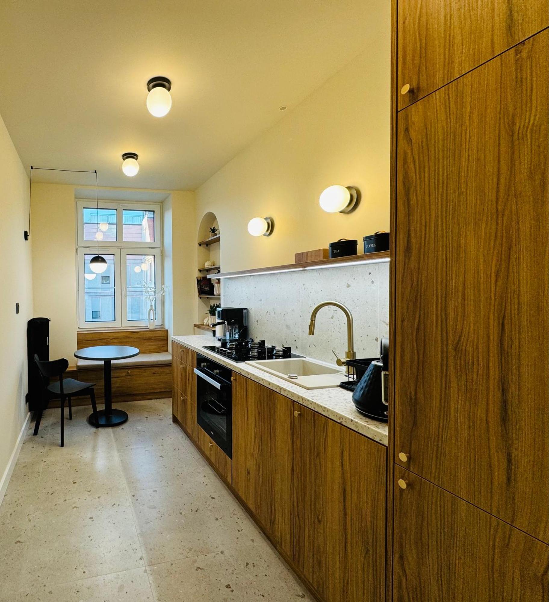 Apartement Starowka Jelenia Góra Exteriör bild